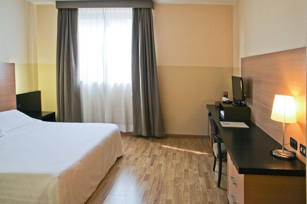 B&B Hotel Milano Cologno Studios Cologno Monzese Εξωτερικό φωτογραφία