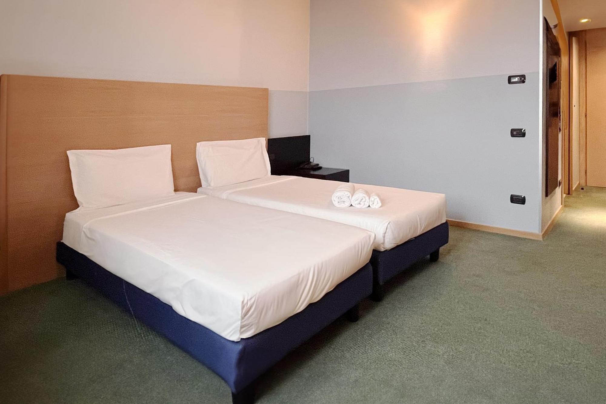 B&B Hotel Milano Cologno Studios Cologno Monzese Εξωτερικό φωτογραφία