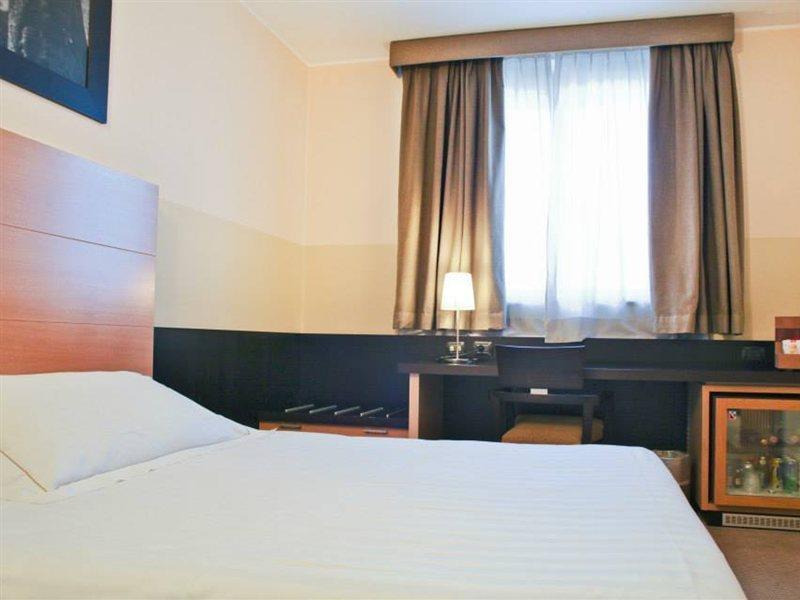 B&B Hotel Milano Cologno Studios Cologno Monzese Εξωτερικό φωτογραφία