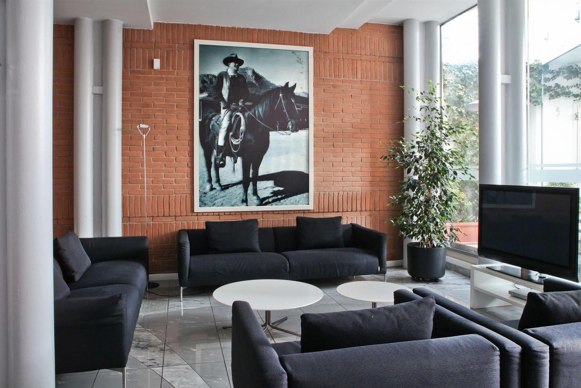 B&B Hotel Milano Cologno Studios Cologno Monzese Εξωτερικό φωτογραφία