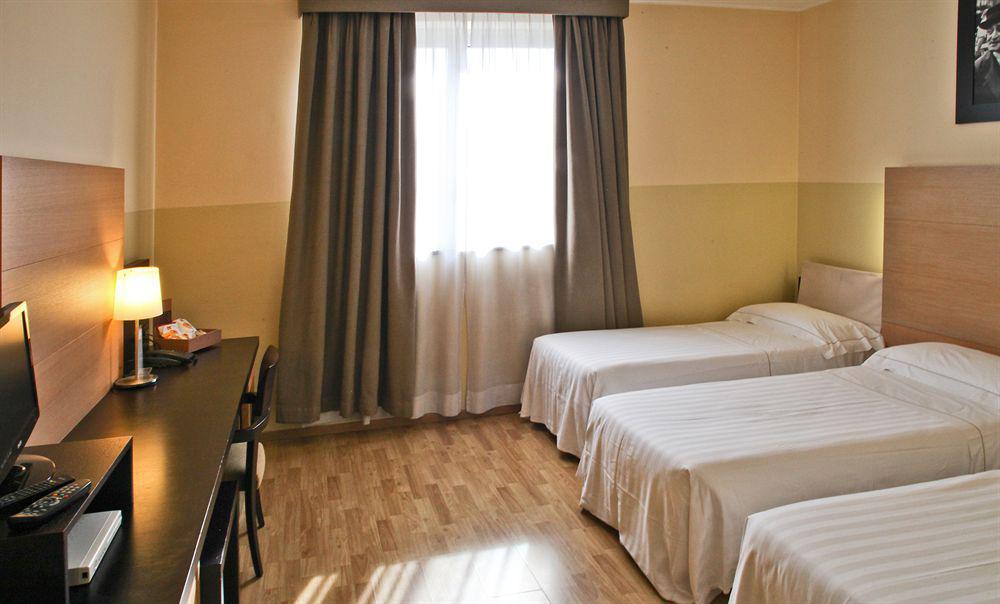 B&B Hotel Milano Cologno Studios Cologno Monzese Εξωτερικό φωτογραφία